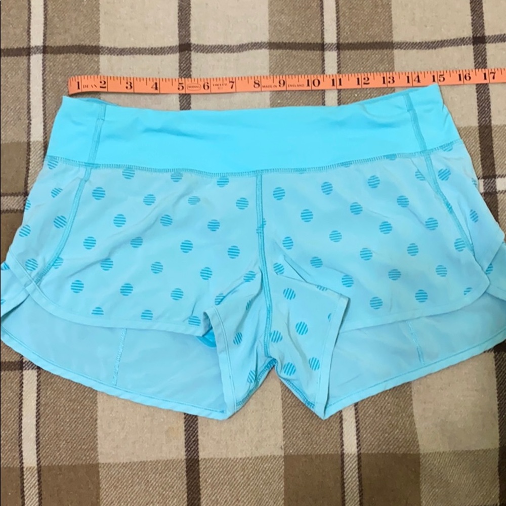 Authentic Lululemon Speed Shorts Polka Dots Size 6